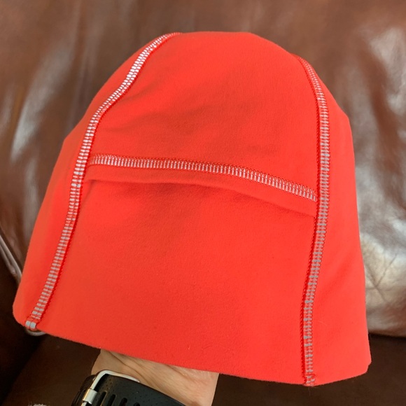 Lululemon Run and Done Toque - Picture 10 of 14